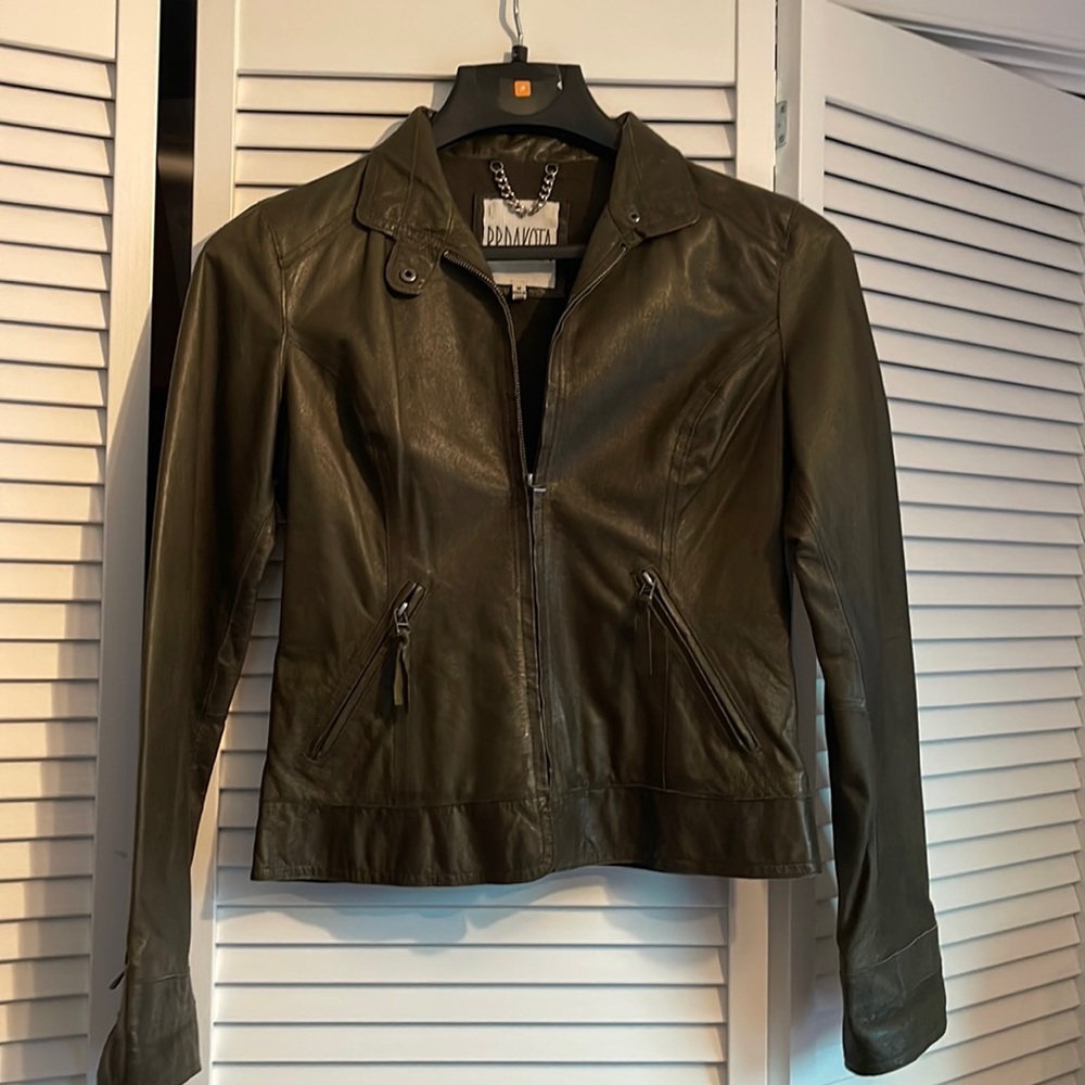 Women’s BB Dakota Genuine Leather jacket